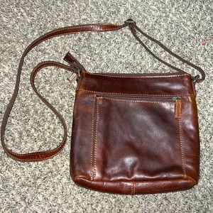 Brown leather tote 👜 Never worn before!